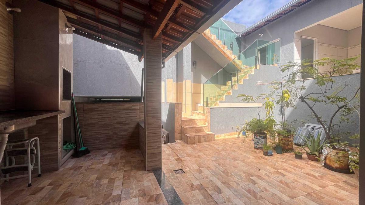 Casa, Diamante, 3 Quartos, 3 Vagas, 1 Suíte
