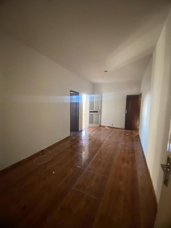 Casa, Camargos, 3 Quartos, 1 Vaga, 1 Suíte