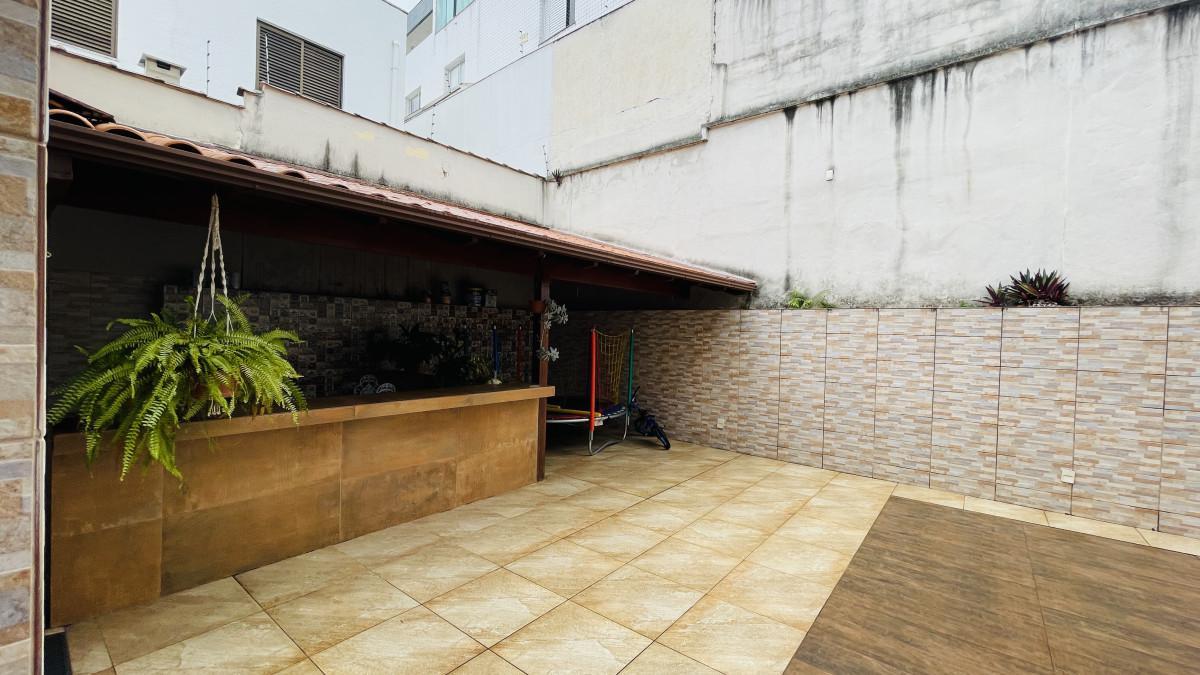 Casa, Itapoã, 5 Quartos, 4 Vagas, 3 Suítes