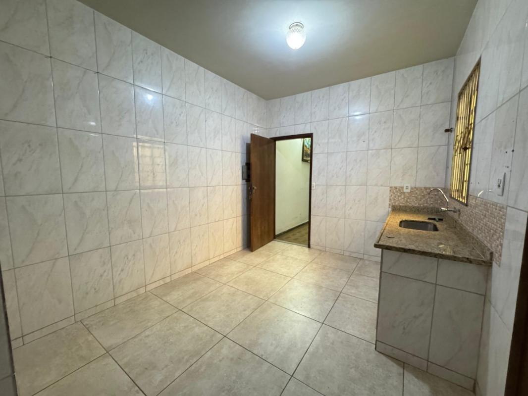 Casa, Carlos Prates, 3 Quartos, 2 Vagas, 1 Suíte