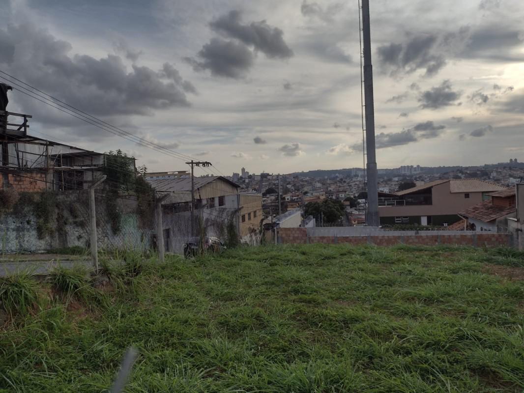 Lote, Renascença, 0 Quarto, 0 Vaga