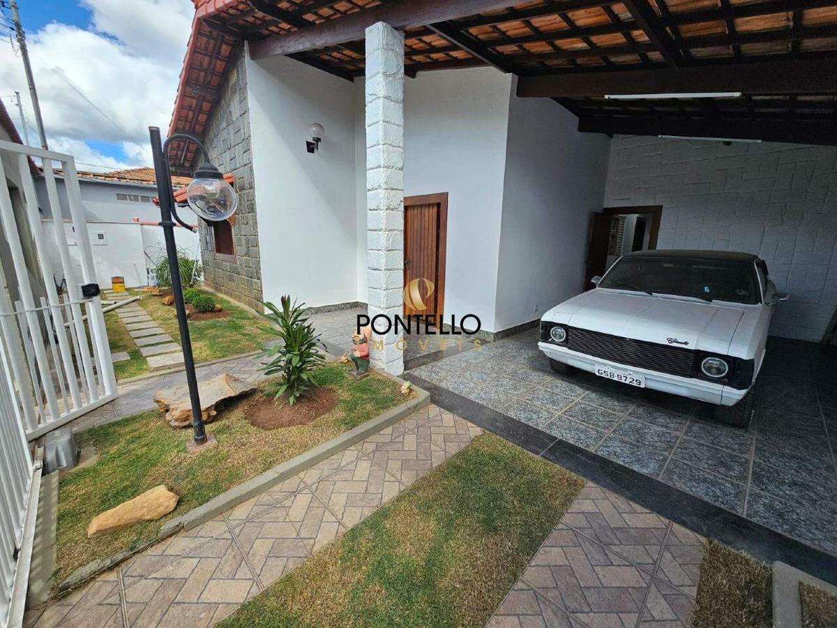 Casa, Boa Vista, 5 Quartos, 1 Vaga, 1 Suíte