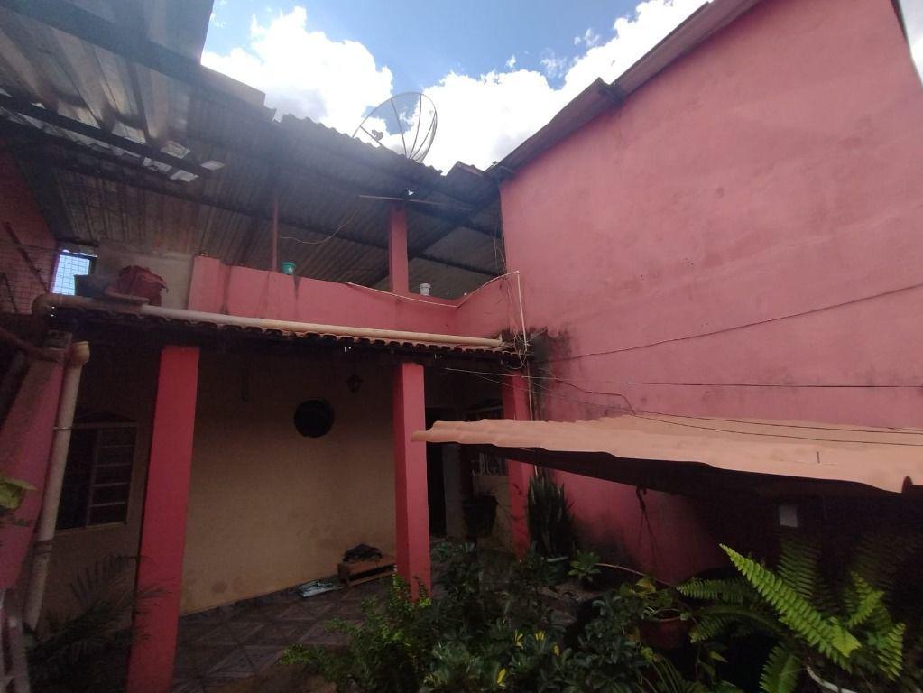 Casa, Mangabeiras, 4 Quartos, 0 Vaga