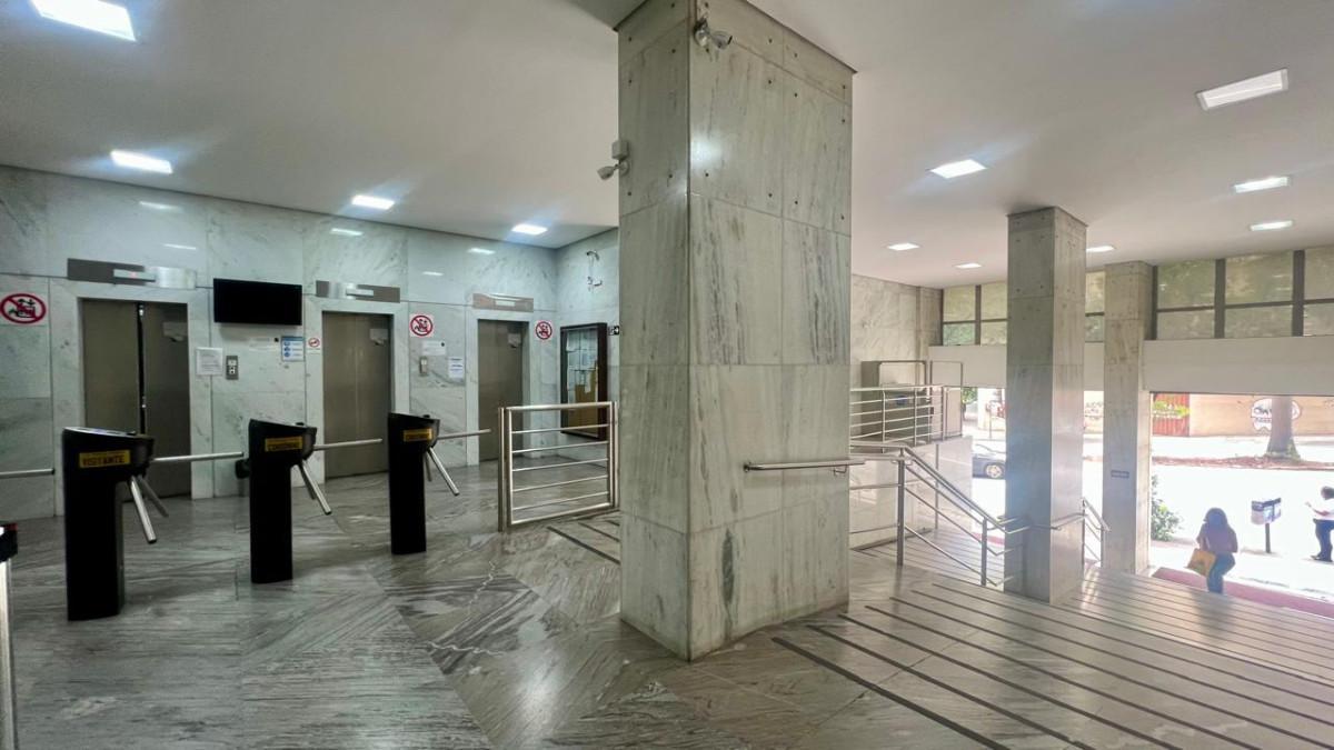 Sala, Centro, 0 Quarto, 1 Vaga