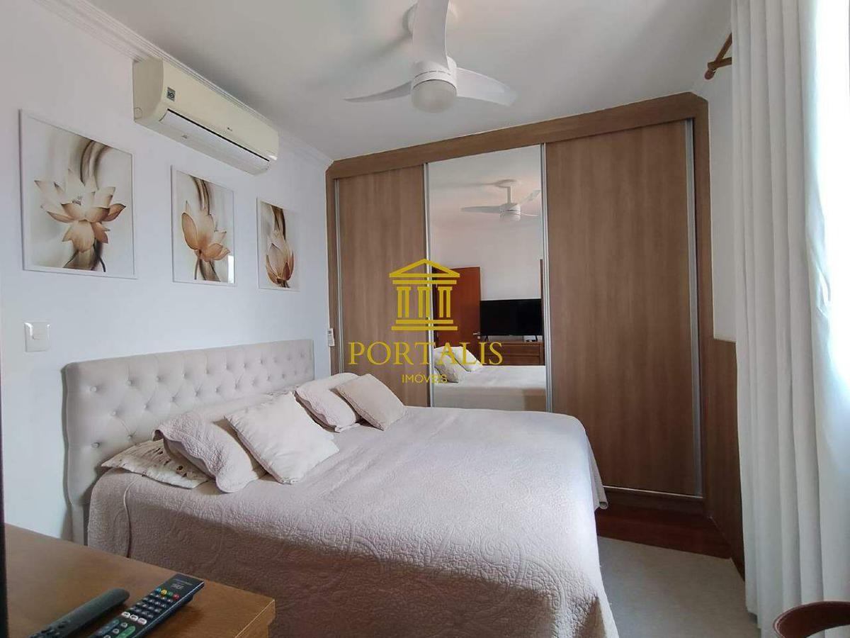 Apartamento, Sagrada Família, 3 Quartos, 2 Vagas, 1 Suíte