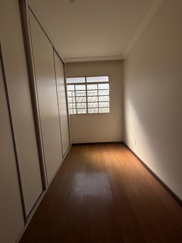 Apartamento, Sagrada Família, 3 Quartos, 1 Vaga