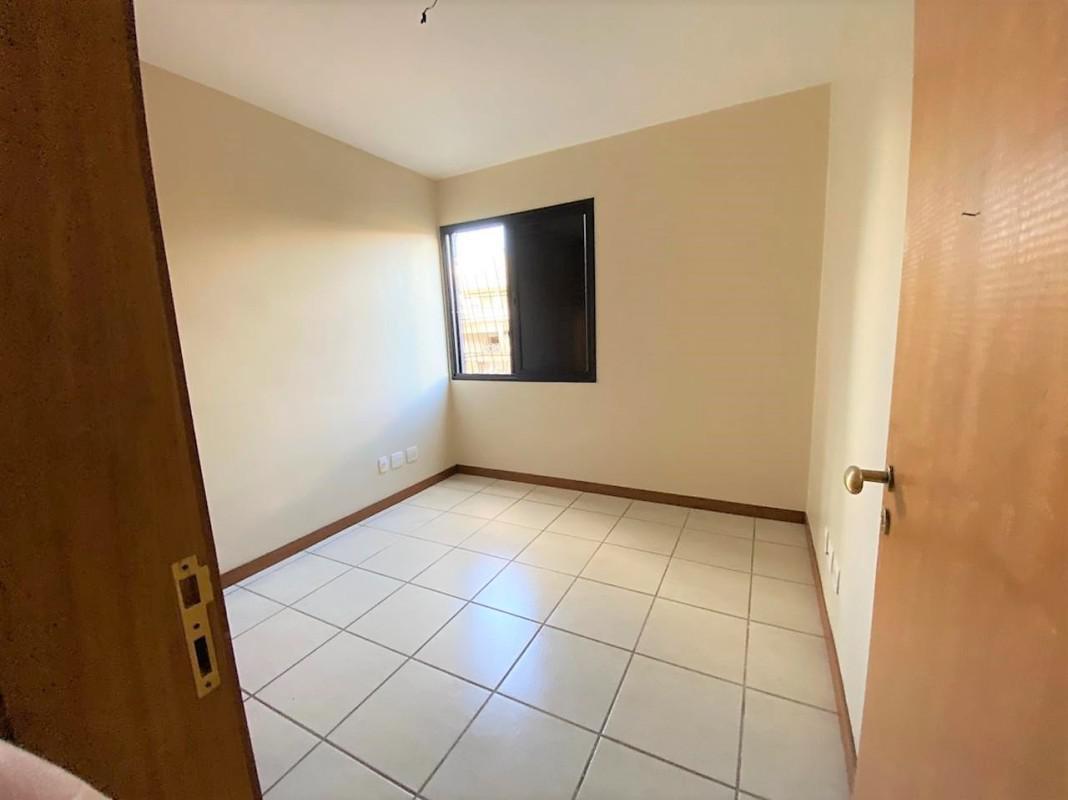 Apartamento, Sagrada Família, 4 Quartos, 2 Vagas, 1 Suíte
