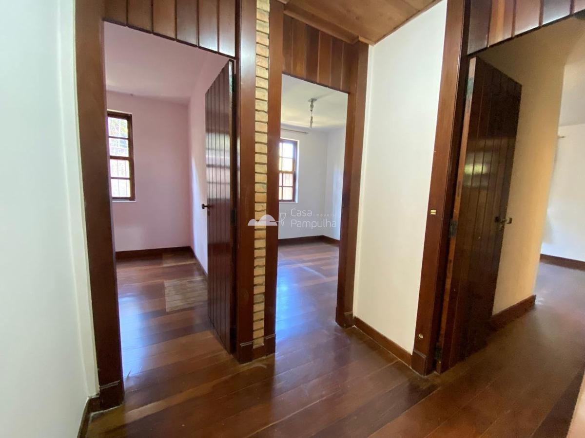 Casa, Braúnas, 3 Quartos, 8 Vagas, 1 Suíte
