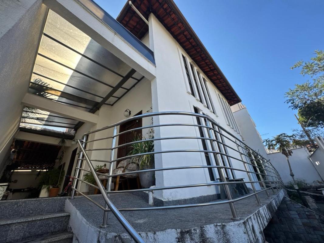 Casa, Paquetá, 4 Quartos, 4 Vagas, 1 Suíte