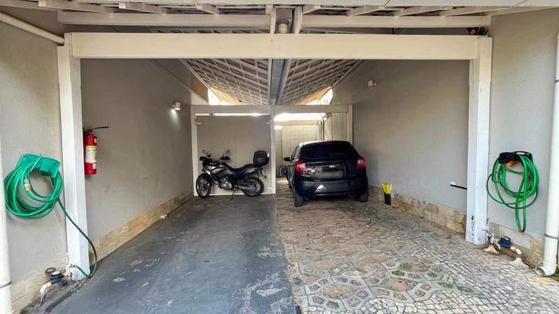 Casa, Castelo, 2 Quartos, 2 Vagas