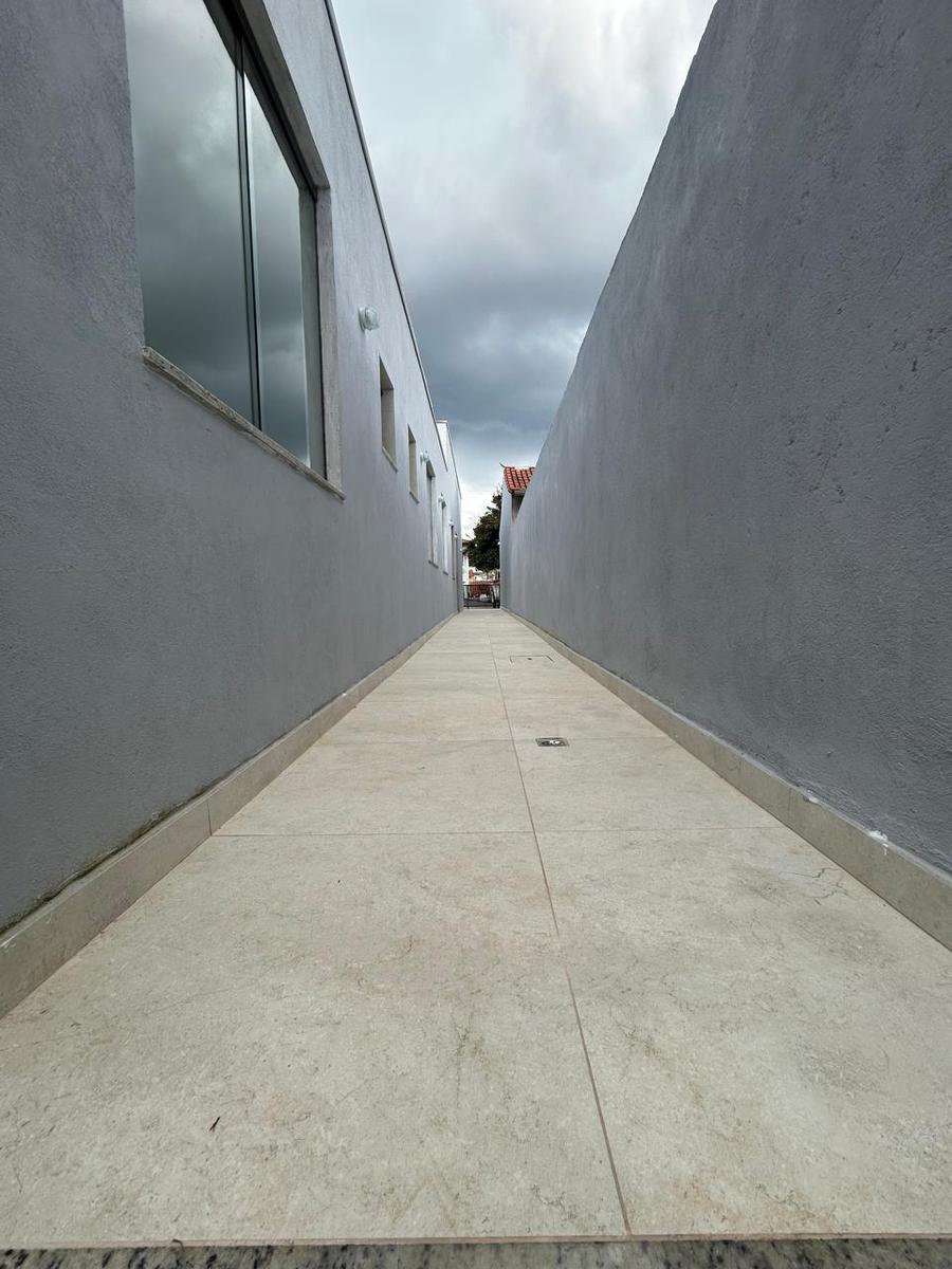 Casa, Nova Vista, 3 Quartos, 4 Vagas, 1 Suíte