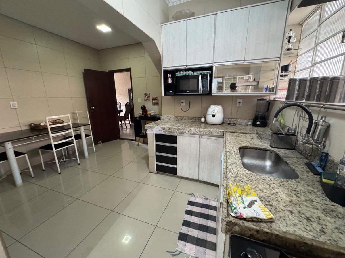 Casa, Jardim Alvorada, 4 Quartos, 4 Vagas, 1 Suíte
