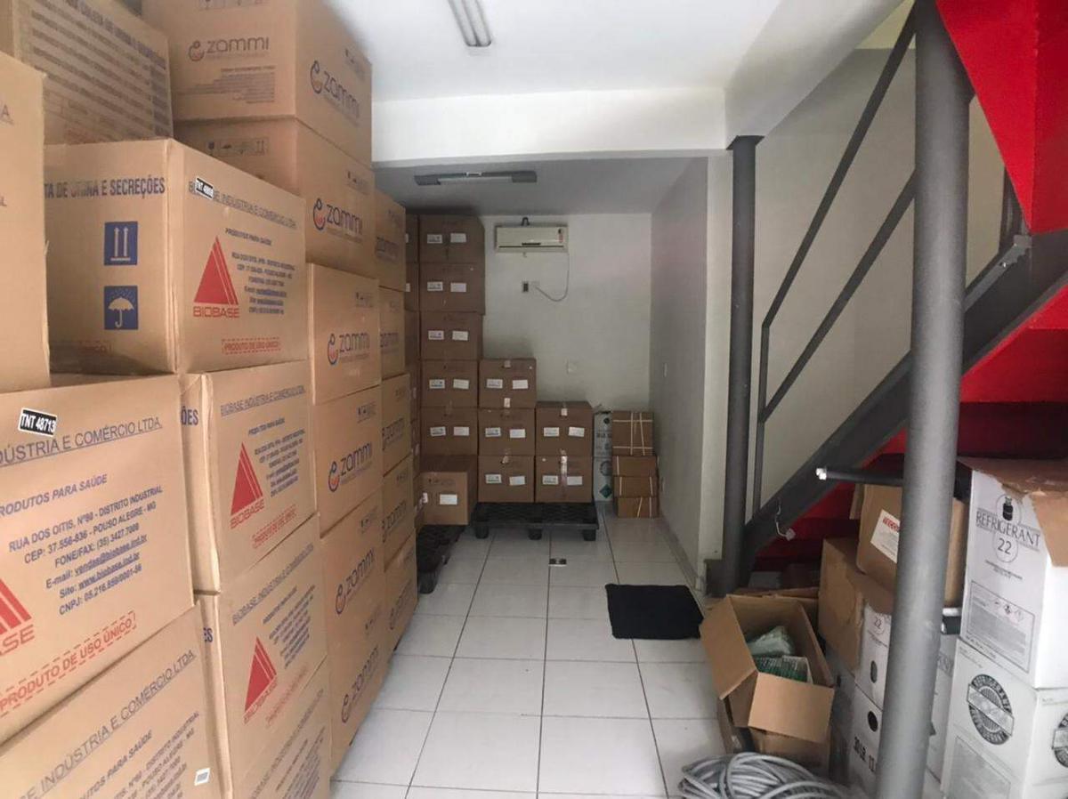 Loja, Estoril, 1 Vaga