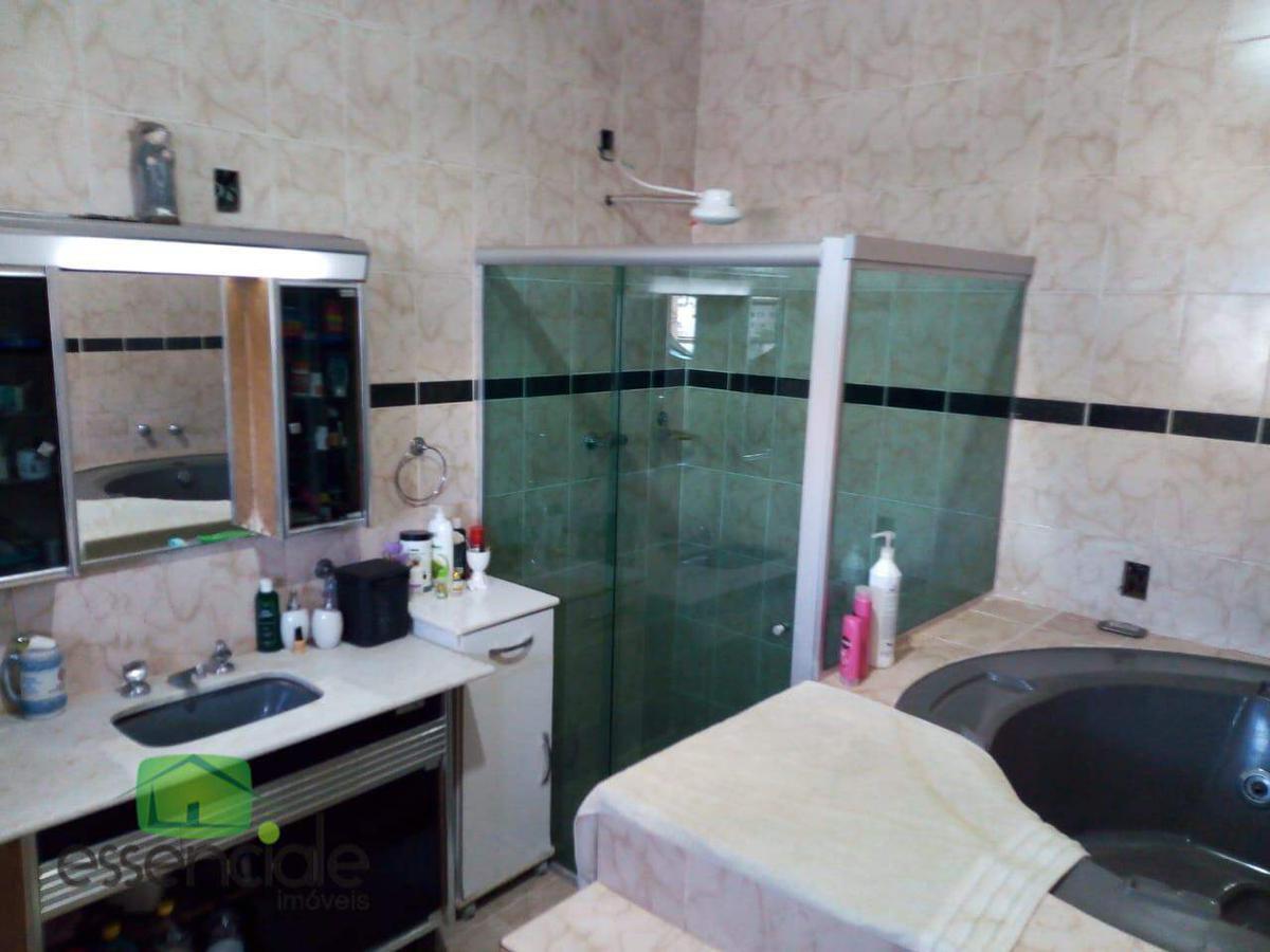 Casa Comercial, Jardim Riacho das Pedras, 5 Quartos, 12 Vagas, 1 Suíte