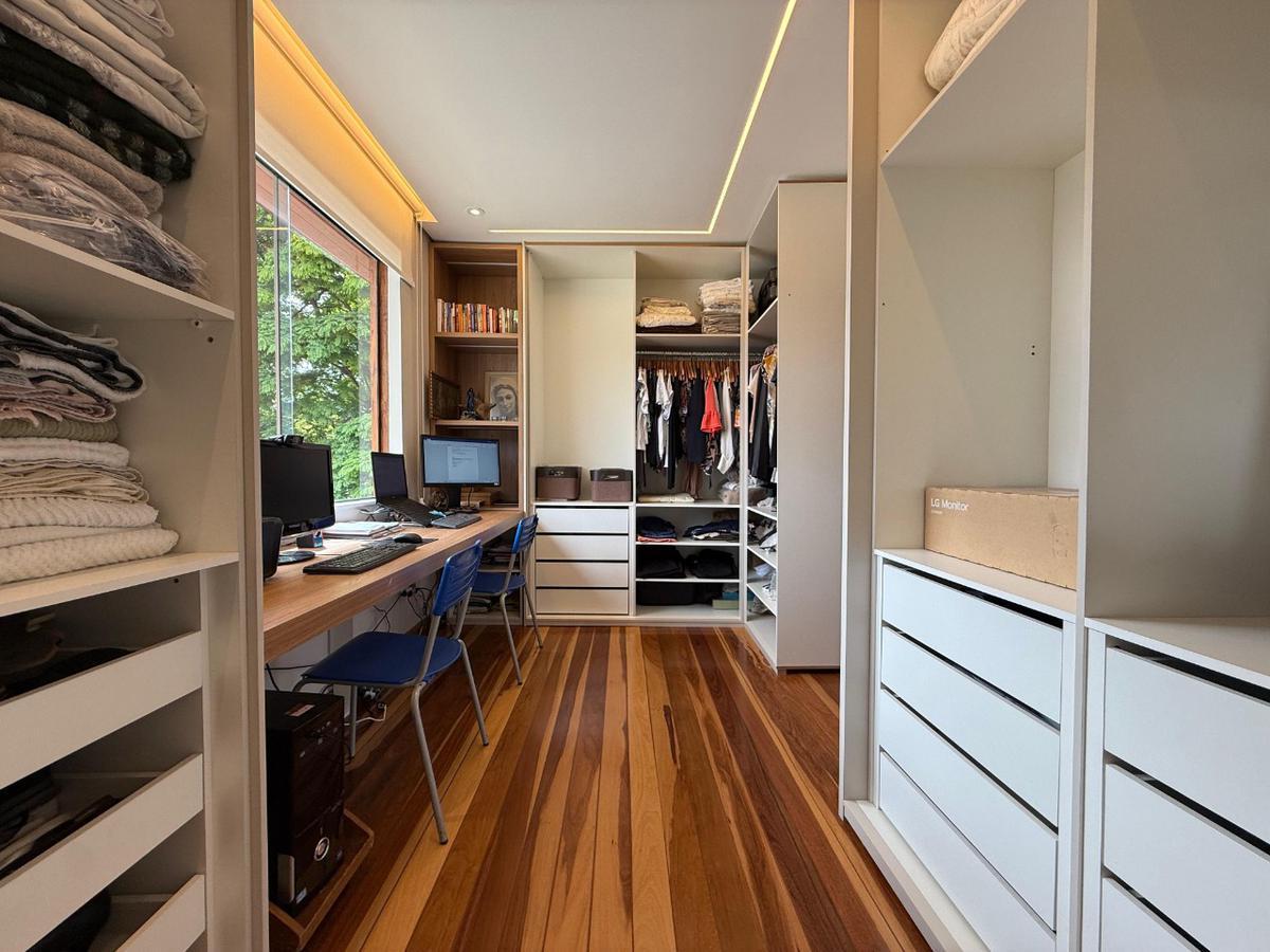 Casa, Bandeirantes (pampulha), 4 Quartos, 4 Vagas, 3 Suítes