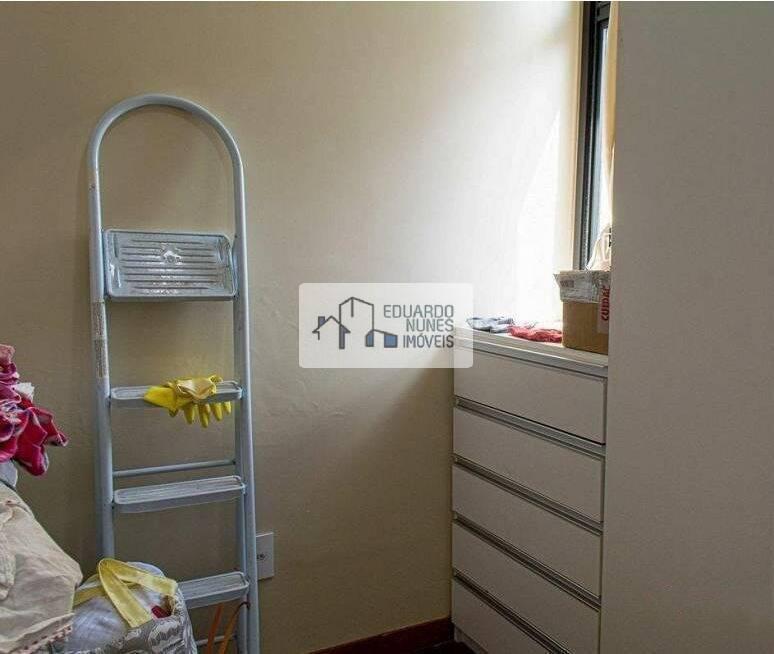 Cobertura, Funcionários, 4 Quartos, 2 Vagas, 2 Suítes
