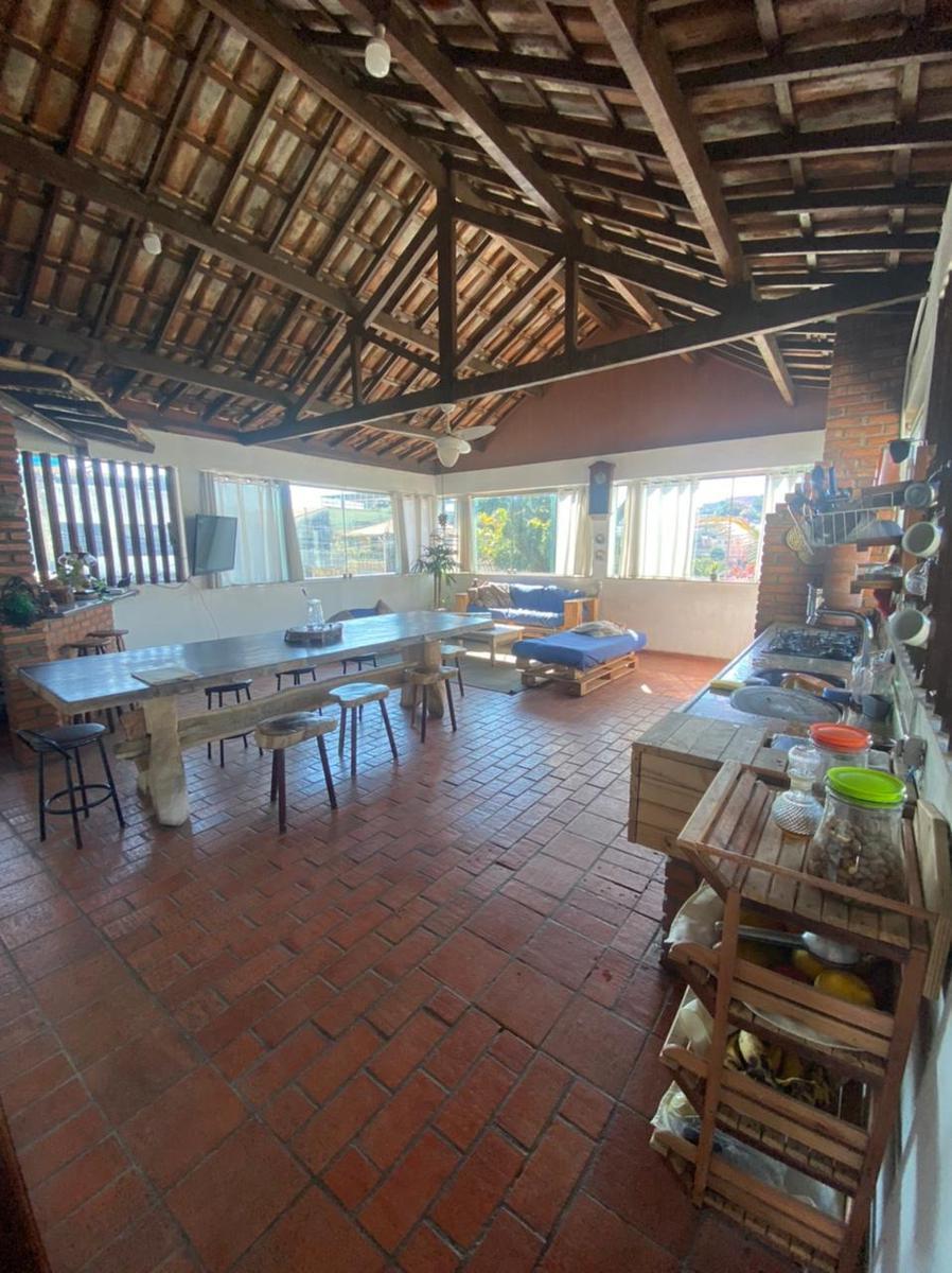 Casa, Inconfidência, 4 Quartos, 4 Vagas, 2 Suítes