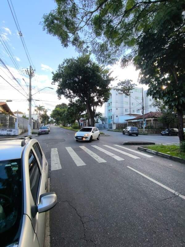 Casa Comercial, Planalto, 0 Quarto, 1 Vaga