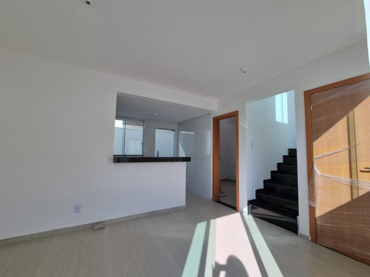 Casa, Masterville, 3 Quartos, 1 Vaga