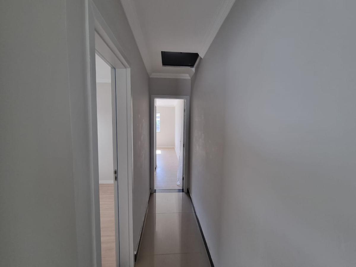 Casa, Planalto, 2 Quartos, 1 Vaga, 1 Suíte