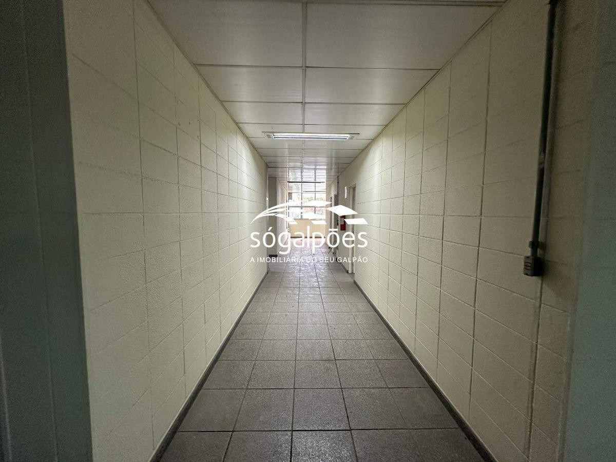Galpão, Campina Verde, 30 Vagas