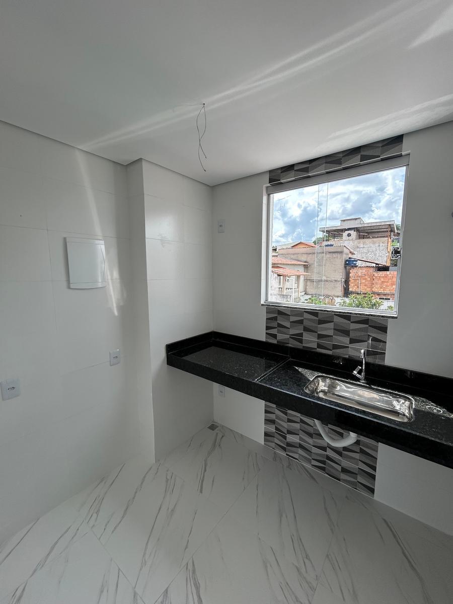 Cobertura, Coqueiros, 2 Quartos, 1 Vaga, 1 Suíte