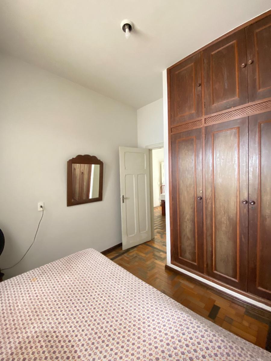 Casa, Carlos Prates, 4 Quartos, 0 Vaga, 1 Suíte