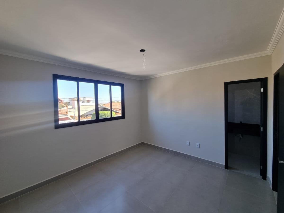 Casa, Itapoã, 3 Quartos, 2 Vagas, 1 Suíte