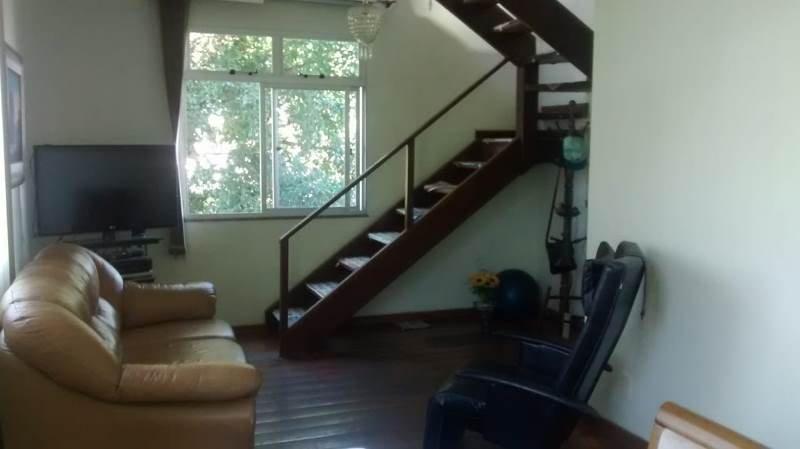 Cobertura, Sagrada Família, 4 Quartos, 2 Vagas, 2 Suítes