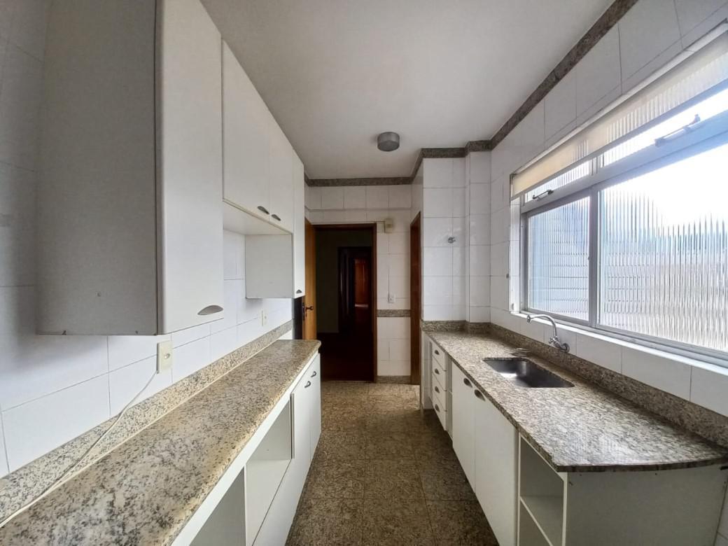 Cobertura, Carmo, 3 Quartos, 2 Vagas, 1 Suíte