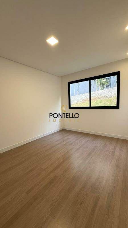 Casa, Alphaville, 3 Quartos, 2 Vagas, 3 Suítes