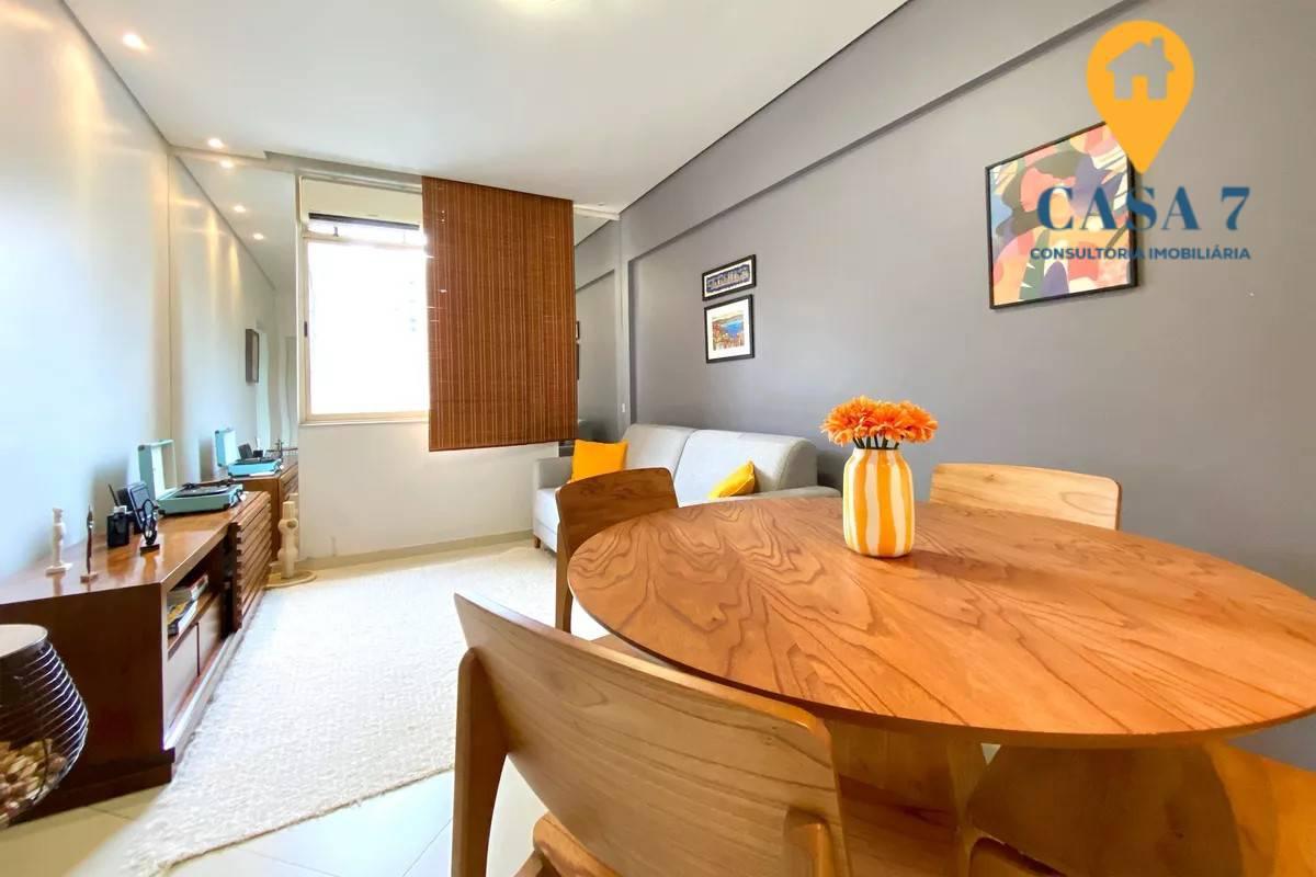 Apartamento, Centro, 2 Quartos, 0 Vaga