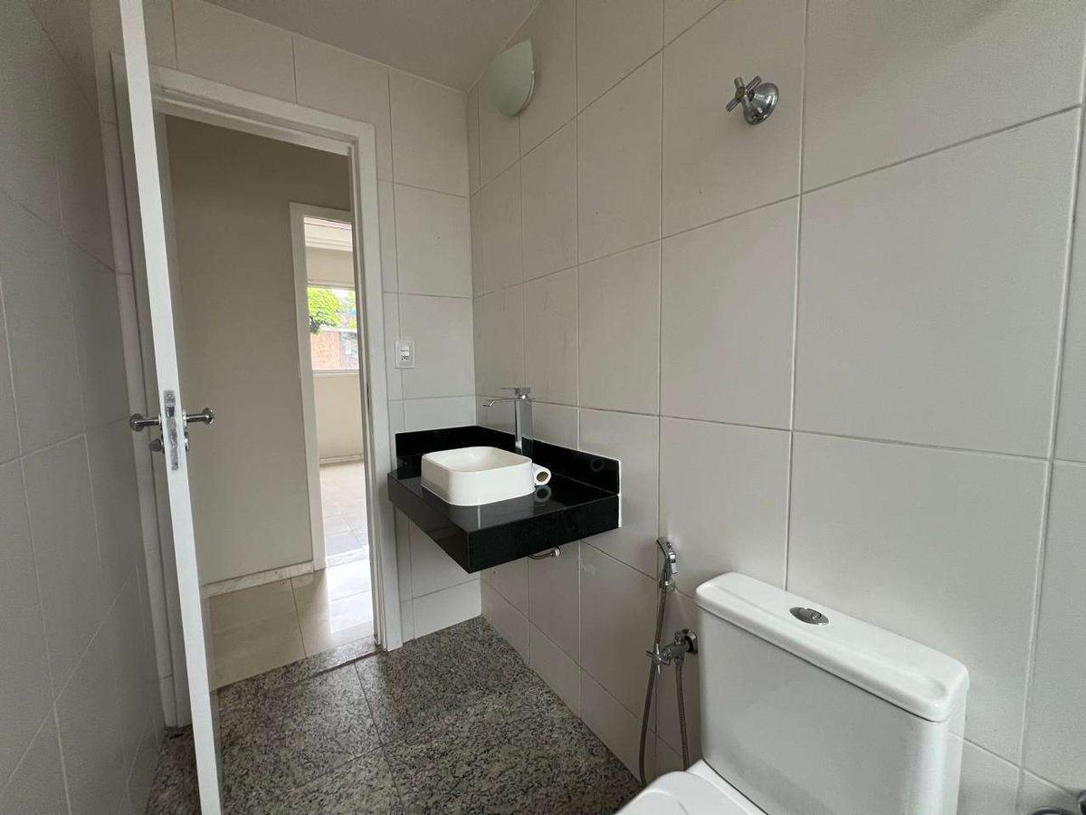 Apartamento, Itapoã, 4 Quartos, 2 Vagas, 1 Suíte