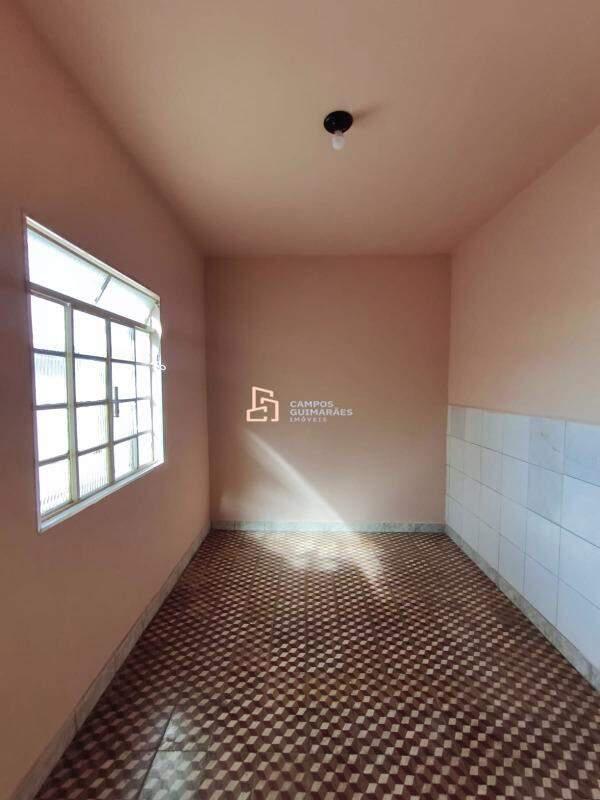 Casa, Tirol, 3 Quartos, 4 Vagas