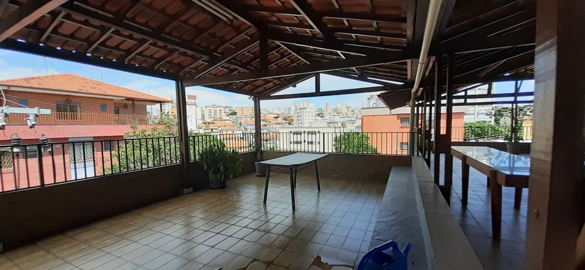 Casa Comercial, Sagrada Família, 3 Quartos, 1 Vaga, 1 Suíte