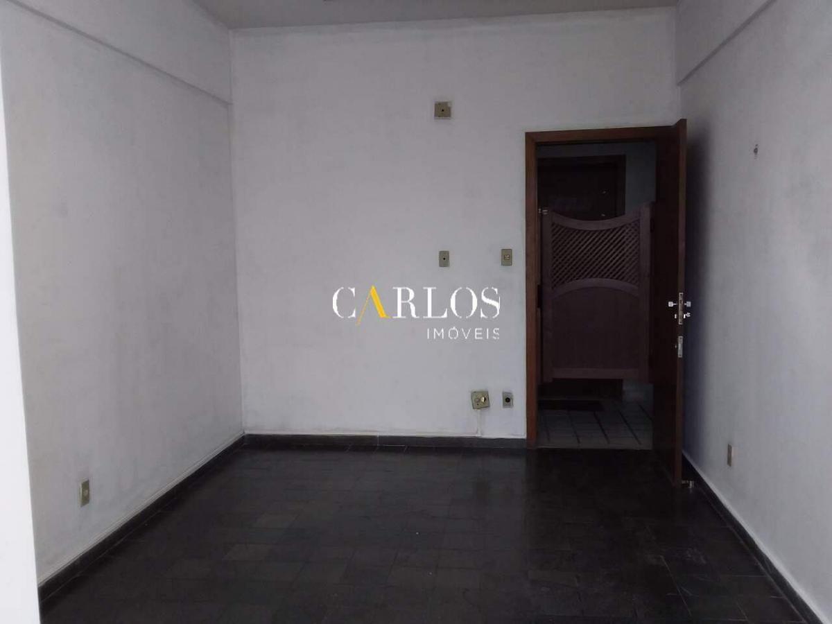 Sala, Centro