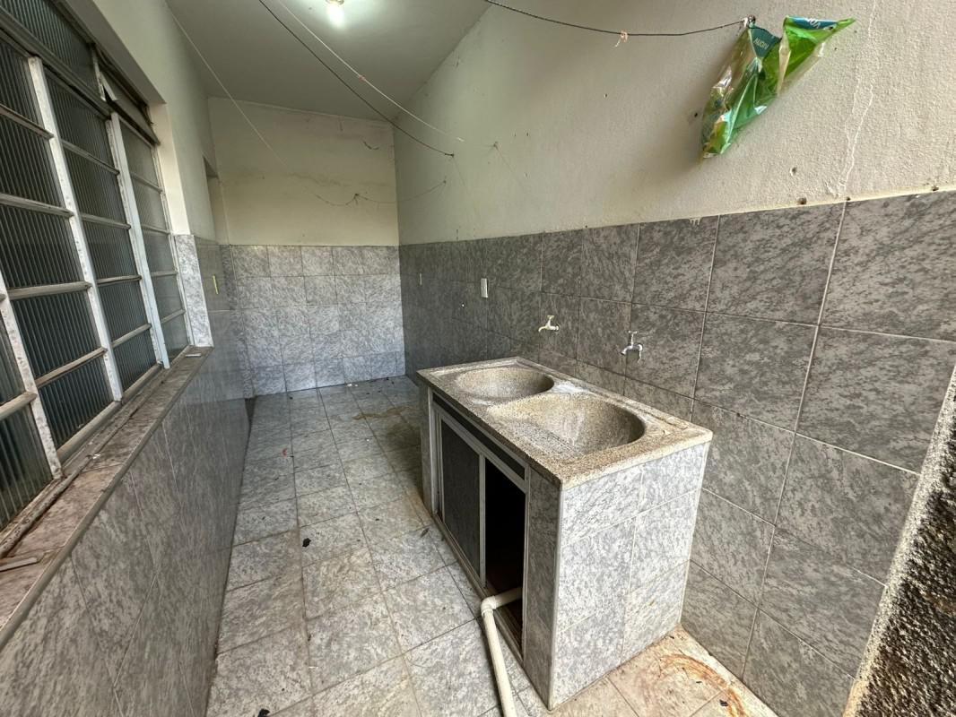 Casa, Pinheiros, 2 Quartos, 1 Vaga