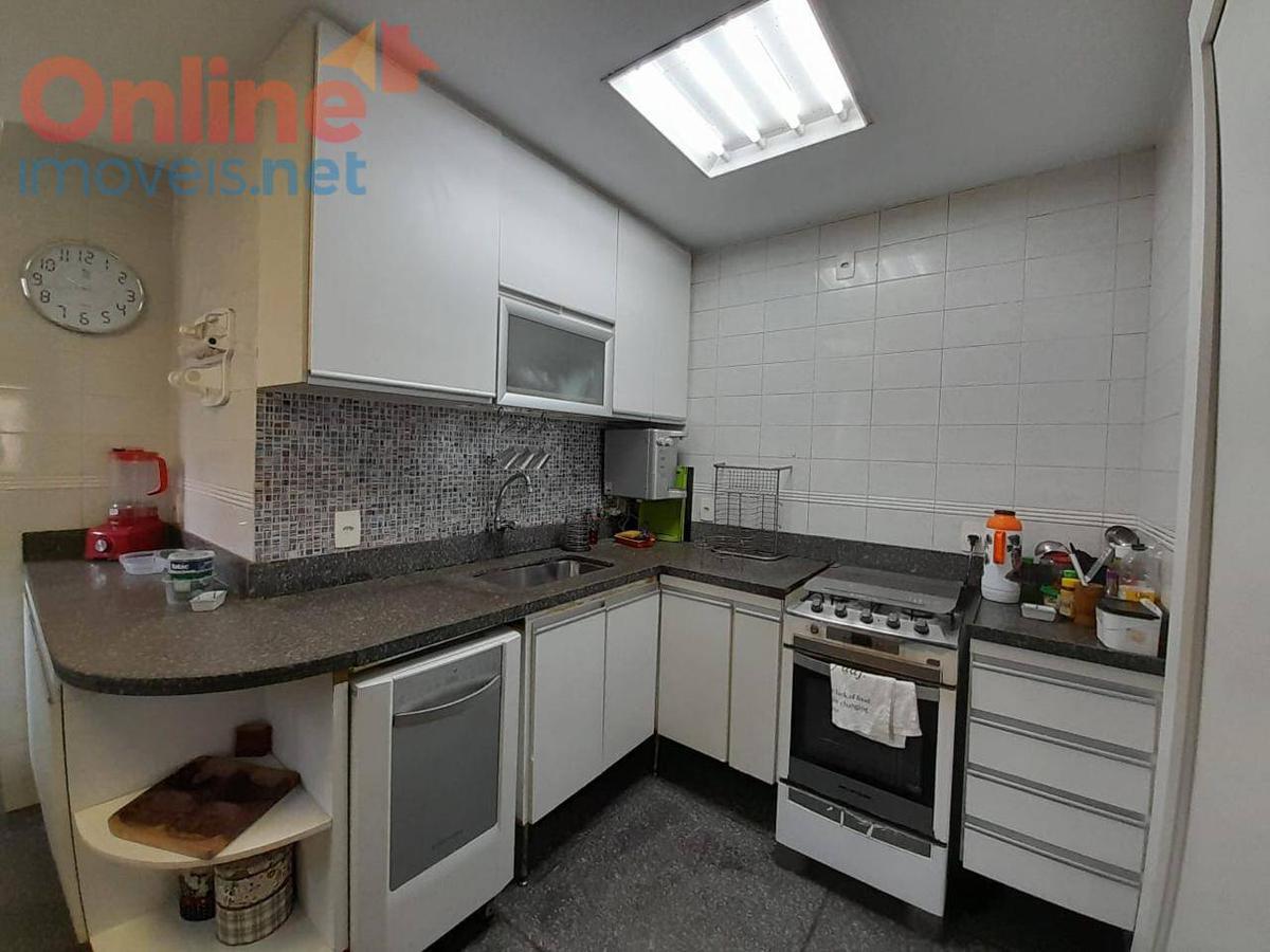 Apartamento, Funcionários, 4 Quartos, 0 Vaga, 1 Suíte