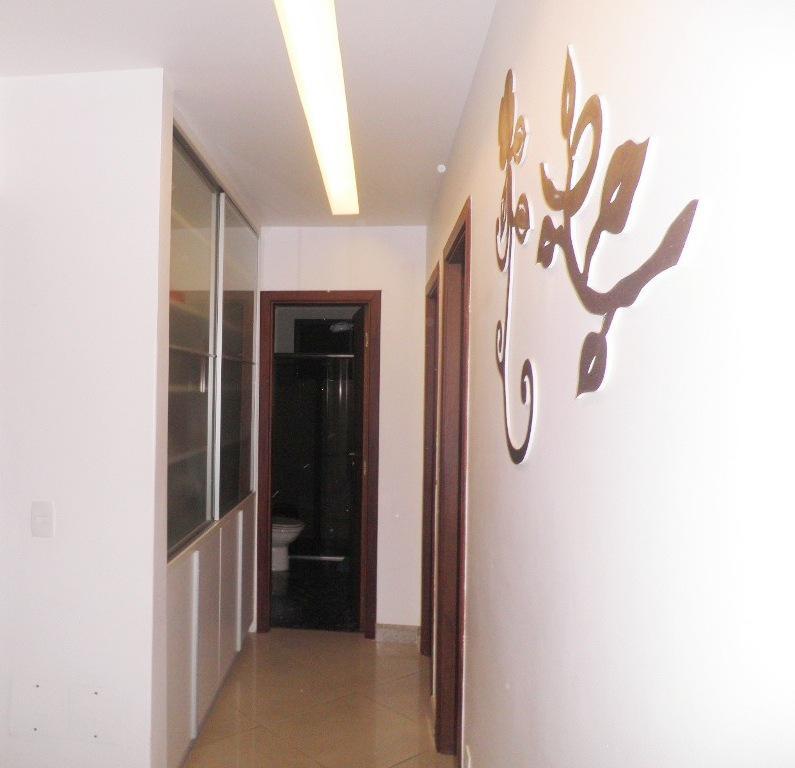 Apartamento, São Pedro, 3 Quartos, 4 Vagas, 2 Suítes