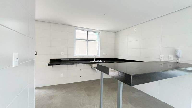 Apartamento, Castelo, 4 Quartos, 3 Vagas, 2 Suítes