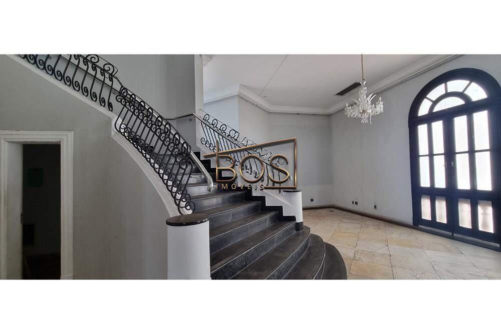 Casa, Estoril, 2 Quartos, 32 Vagas