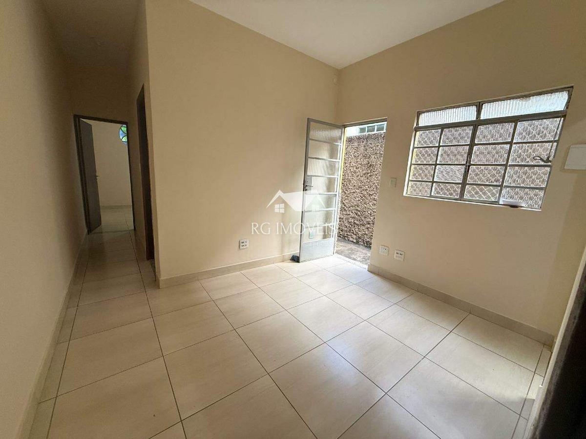 Casa, Diamante, 2 Quartos, 0 Vaga