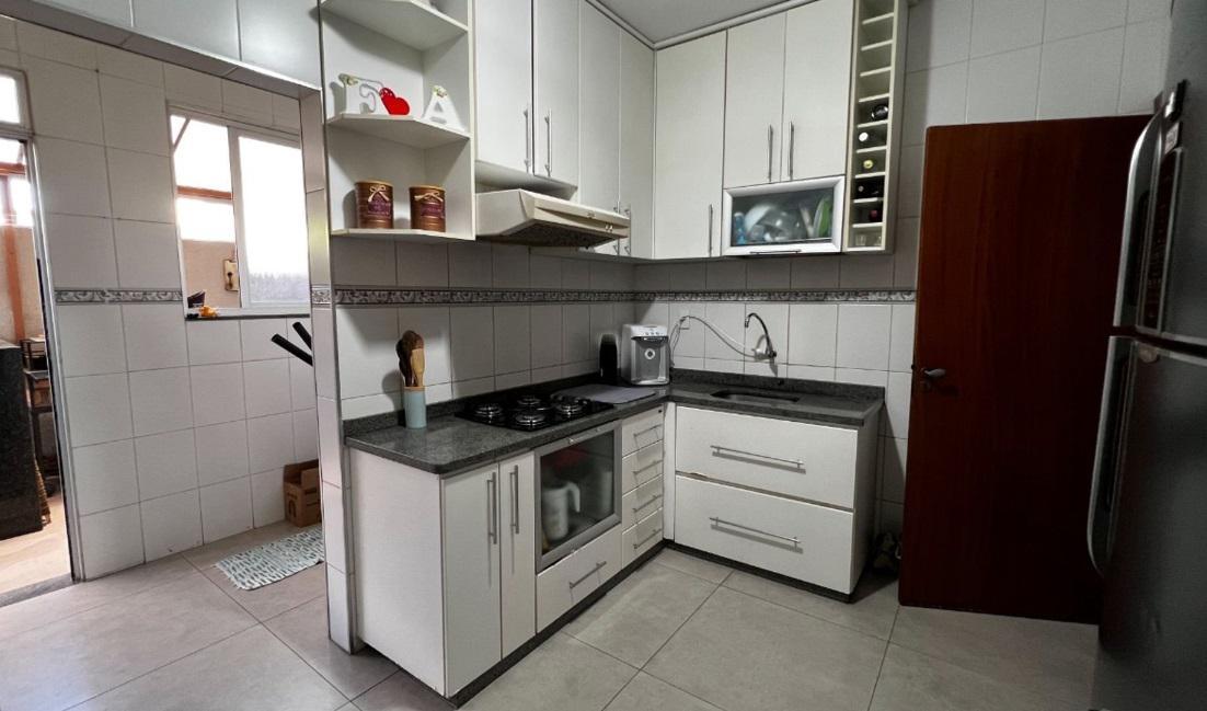 Apartamento, Castelo, 3 Quartos, 2 Vagas, 1 Suíte