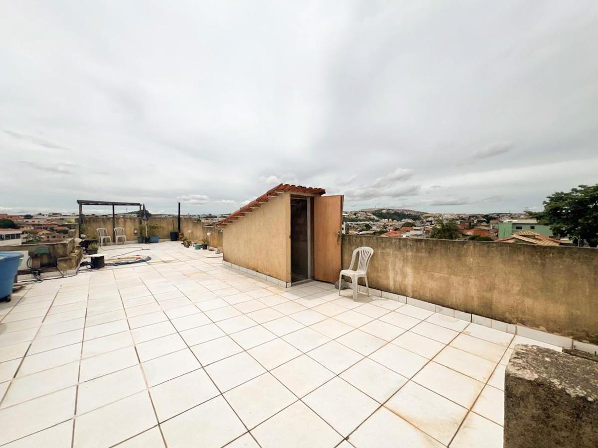 Apartamento, São Gotardo, 2 Quartos, 0 Vaga, 1 Suíte