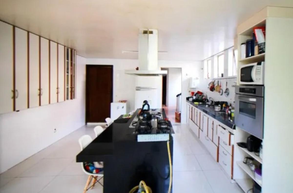 Casa, Santa Lúcia, 6 Quartos, 3 Vagas, 1 Suíte
