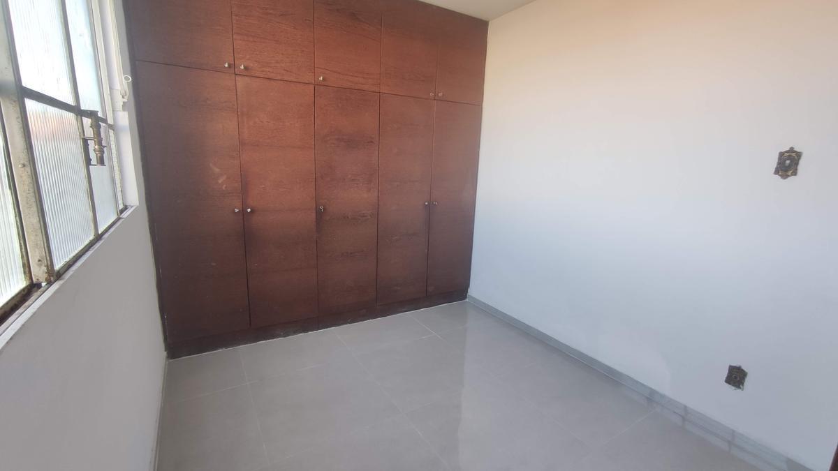 Apartamento, Cachoeirinha, 2 Quartos, 0 Vaga