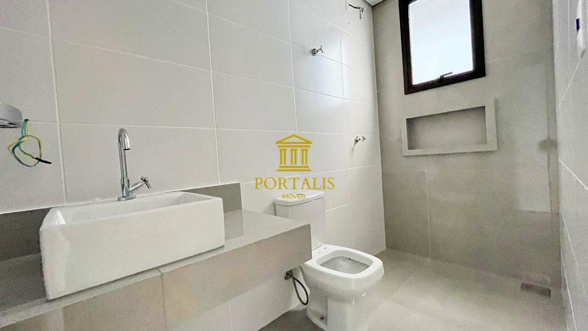 Apartamento, Castelo, 4 Quartos, 2 Vagas, 2 Suítes