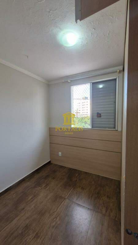 Casa, Cabral, 3 Quartos, 2 Vagas, 1 Suíte
