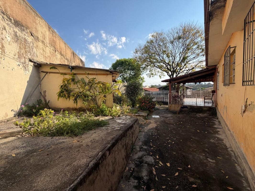 Casa, Santa Inês, 4 Quartos, 2 Vagas
