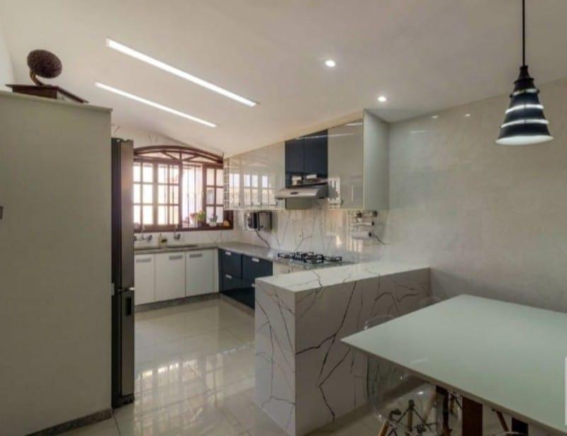 Casa, Serrano, 4 Quartos, 3 Vagas, 1 Suíte
